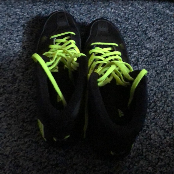 These are brand new adidas wrestling shoes. - Picture 4 of 4